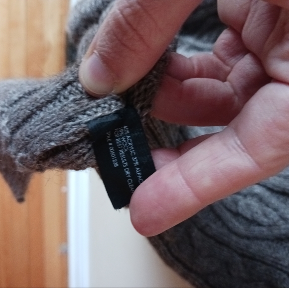 Club Monaco Sweater Dress - Picture 4 of 4